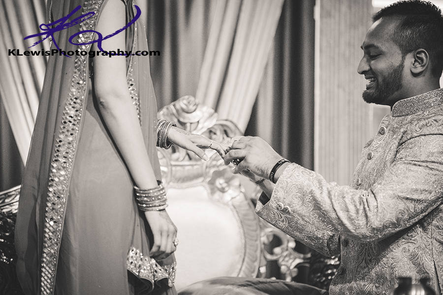 pensacola wedding photographer captures duluth engagement ceremony