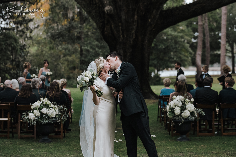 destin florida wedding photographer at eden gardens state park